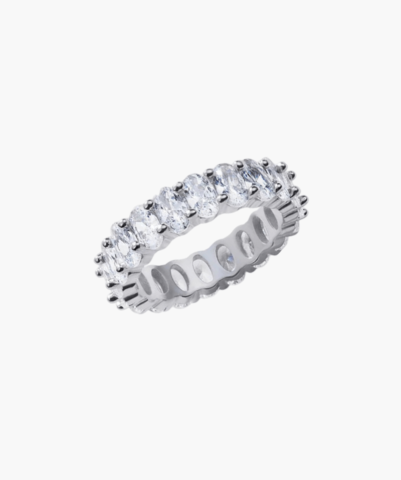 Abril María - Anillo de corte ovalado