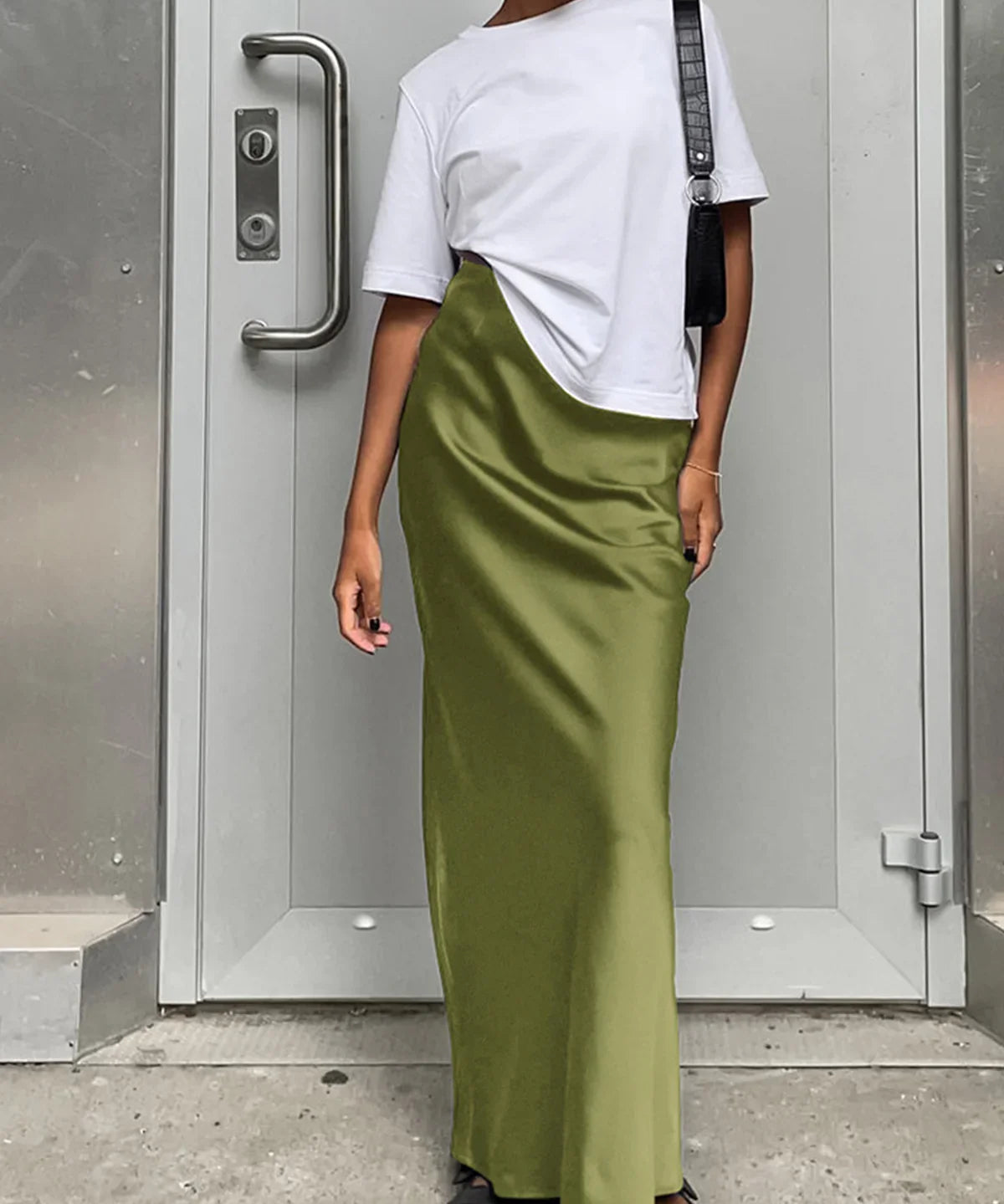 Zuri - Falda Larga Utility de Satén