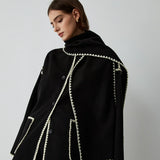 Francisca - Chaqueta con Ribetes en Contraste y Pañuelo a Juego