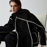 Francisca - Chaqueta con Ribetes en Contraste y Pañuelo a Juego